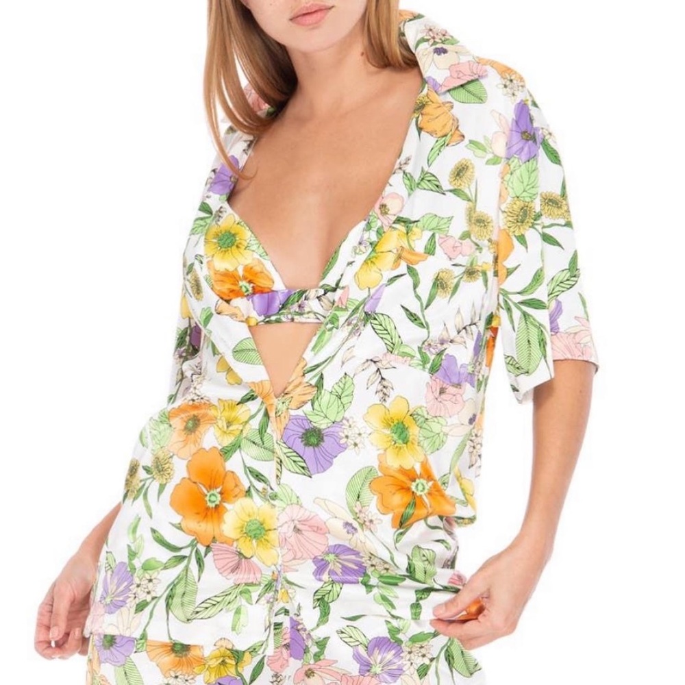 AFRM FLORAL BOXED FLORAL BUTTON UP TIP WITH BRA